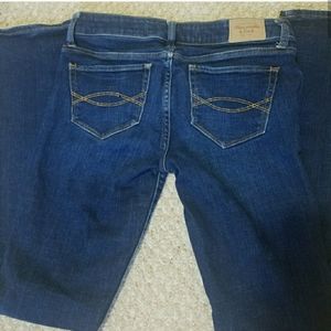 NWOT Abercrombie & Fitch Dark Wash Bootcut Jeans